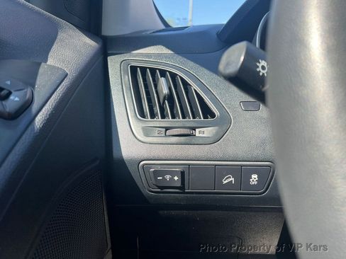 Used 2015 Hyundai Tucson GLS image 10