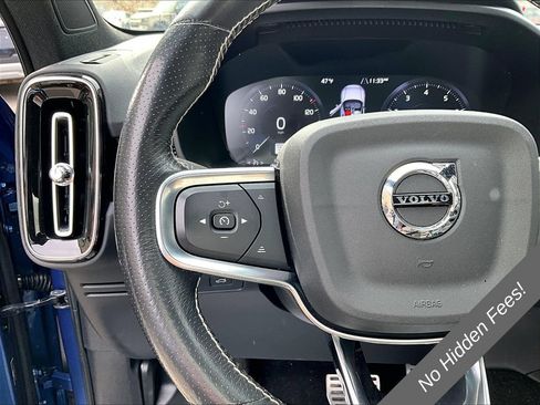 Used 2021 Volvo XC40 T5 R-Design w/ Climate Package AWD/4WD image 15