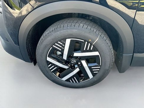 New 2026 Nissan Kicks SV image 28