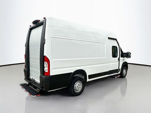 Used 2024 RAM ProMaster 3500 w/ Delivery Van Package image 7
