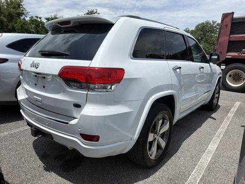 Used 2015 Jeep Grand Cherokee Overland w/ Trailer Tow Group IV RWD image 2