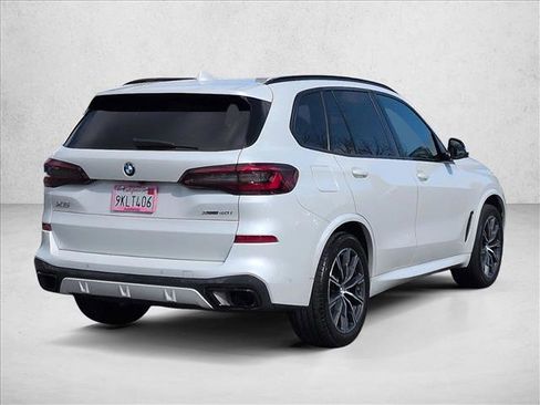 Used 2023 BMW X5 xDrive40i w/ Executive Package image 5