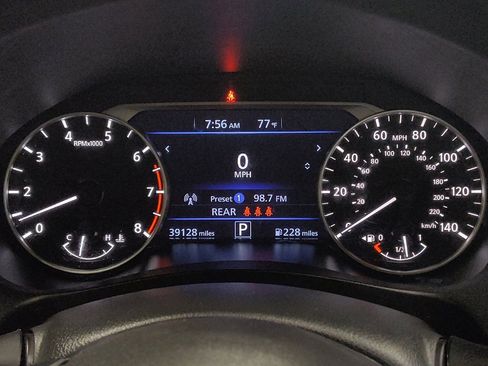 Used 2024 Nissan Altima 2.5 SV FWD image 23