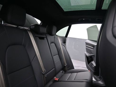 New 2025 Porsche Macan Turbo Electric image 39