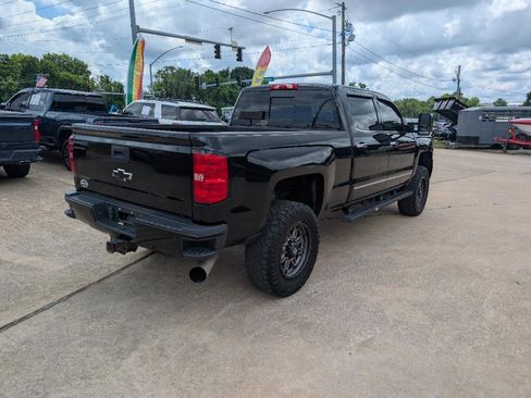 Used 2016 Chevrolet Silverado 2500 LTZ w/ Duramax Plus Package AWD/4WD image 7