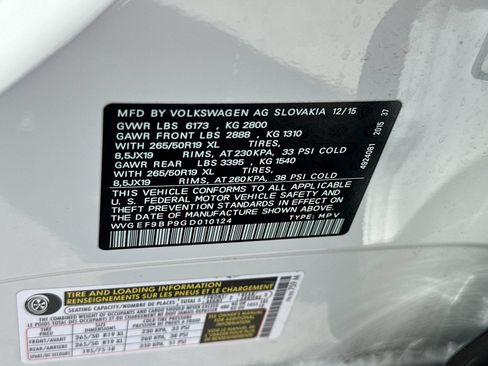 Used 2016 Volkswagen Touareg VR6 AWD/4WD image 35