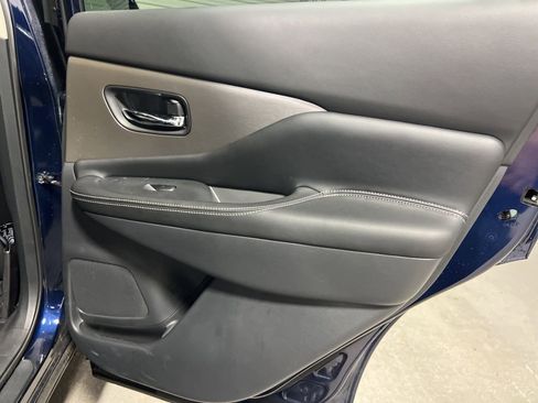 Used 2024 Nissan Murano SV image 12