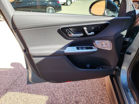 New 2025 Mercedes-Benz GLC 350e 4MATIC image 15