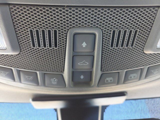 Used 2018 Ford F350 Lariat w/ Lariat Ultimate Package AWD/4WD image 35