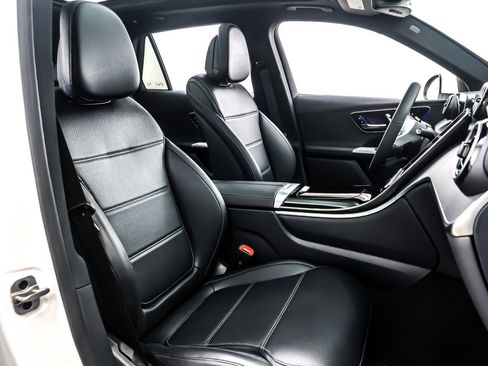 New 2026 Mercedes-Benz GLC 300 image 7