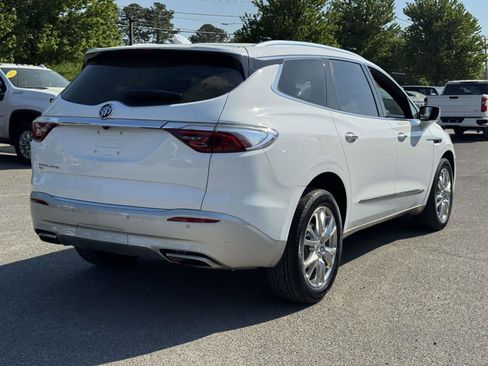 Used 2023 Buick Enclave Essence w/ Experience Buick Package AWD/4WD image 6