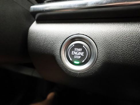 Certified 2025 GMC Terrain Elevation image 18