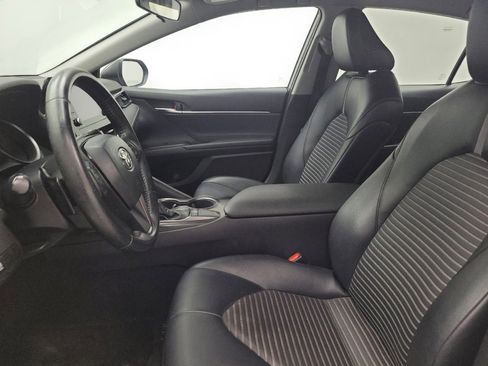 Used 2023 Toyota Camry SE FWD image 17