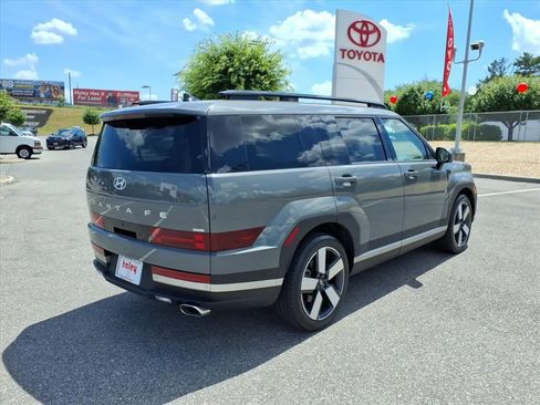 Used 2025 Hyundai Santa Fe Limited AWD/4WD image 4