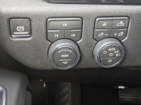 New 2026 Chevrolet Silverado 2500 LT w/ Trail Boss Package image 14