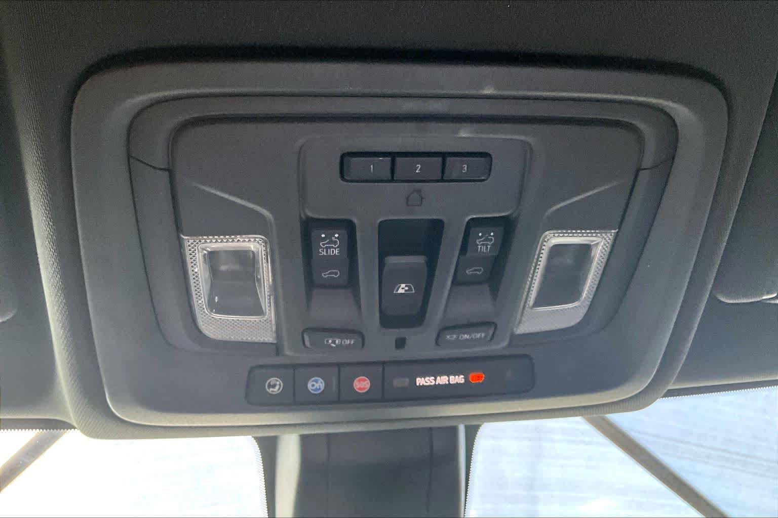 Used 2020 GMC Sierra 1500 AT4 w/ AT4 Premium Package AWD/4WD image 35