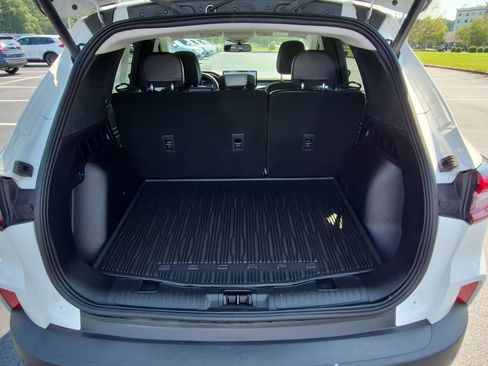 Used 2024 Ford Escape Platinum w/ Premium Technology Package AWD/4WD image 33