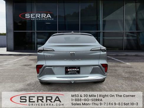 Used 2025 Buick Envista Preferred FWD image 4