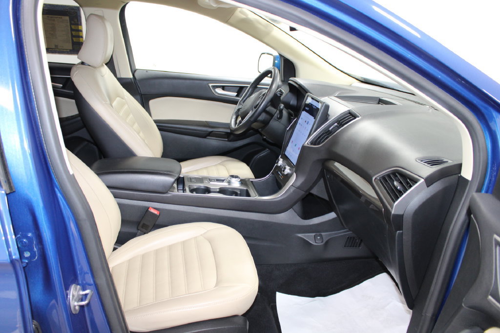 Used 2024 Ford Edge SEL AWD/4WD image 27