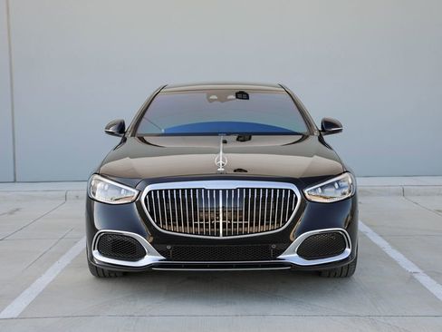 Used 2022 Mercedes-Benz Maybach S 580 4MATIC image 3