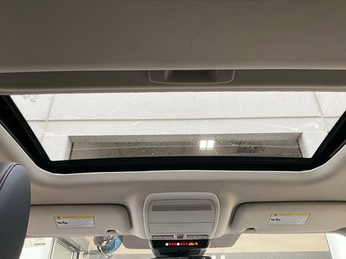 Used 2025 MAZDA CX-90 3.3 Turbo w/ Preferred Package image 19