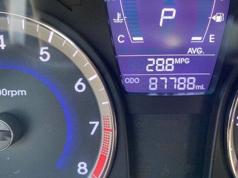 Used 2014 Hyundai Accent SE image 15