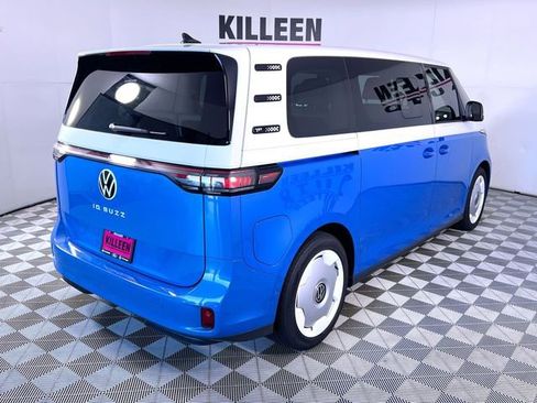 New 2025 Volkswagen ID. Buzz 1st Edition image 7