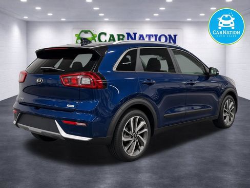 Used 2018 Kia Niro Touring FWD image 5
