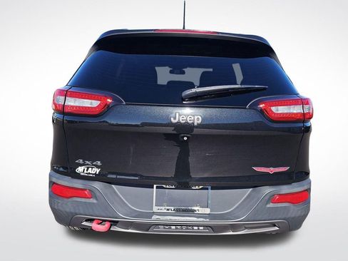 Used 2015 Jeep Cherokee Trailhawk image 21