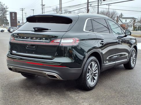 Certified 2021 Lincoln Nautilus AWD w/ Equipment Group 101A image 4