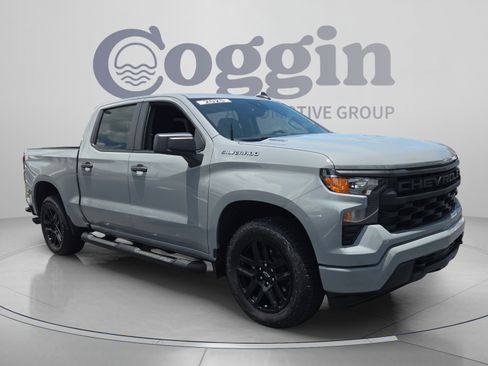 Used 2025 Chevrolet Silverado 1500 Custom w/ Turbomax Blackout Package RWD image 7