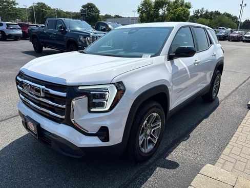 New 2027 GMC Terrain Elevation AWD/4WD image 3