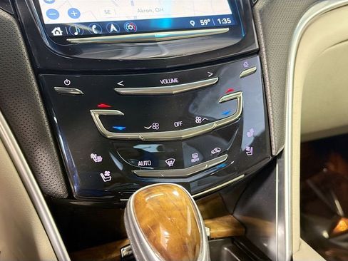 Used 2018 Cadillac XTS Luxury AWD/4WD image 18