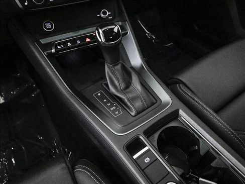 Certified 2025 Audi Q3 2.0T Premium w/ Convenience Package image 12