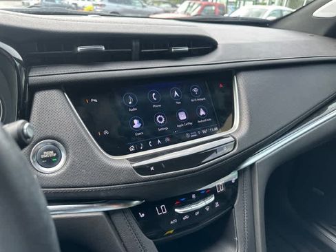 Used 2023 Cadillac XT5 Premium Luxury FWD image 22