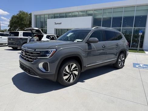 New 2026 Volkswagen Atlas SEL AWD/4WD image 7