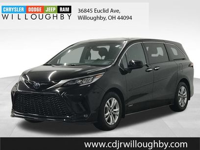 Used 2021 Toyota Sienna XSE