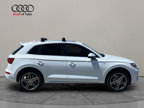 Used 2023 Audi Q5 e Premium Plus w/ Premium Plus Package AWD/4WD image 7
