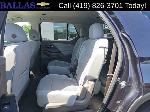 Used 2020 Chevrolet Traverse LT FWD image 26