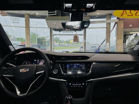 Used 2024 Cadillac XT6 Premium Luxury w/ Technology Package FWD image 49