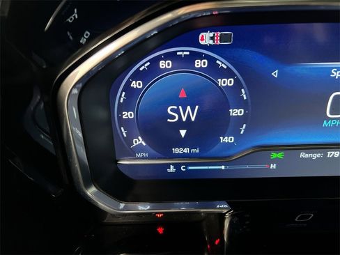 Used 2024 Chevrolet Silverado 1500 RST w/ Z71 Off-Road Package image 12