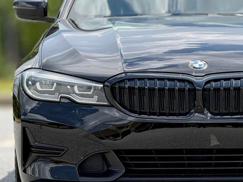 Used 2019 BMW 330i Sedan w/ Convenience Package RWD image 14