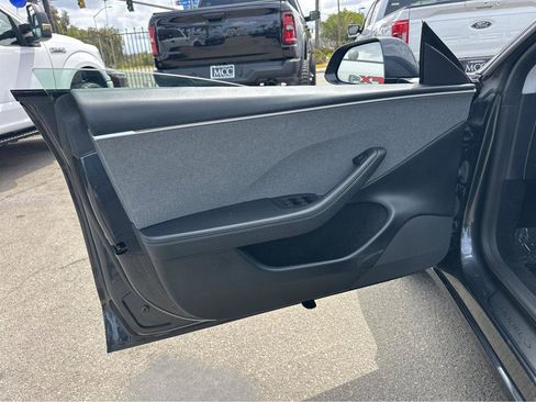 Used 2025 Tesla Model 3 Long Range RWD image 15