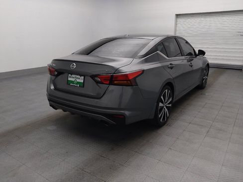 Used 2020 Nissan Altima 2.5 SR FWD image 9