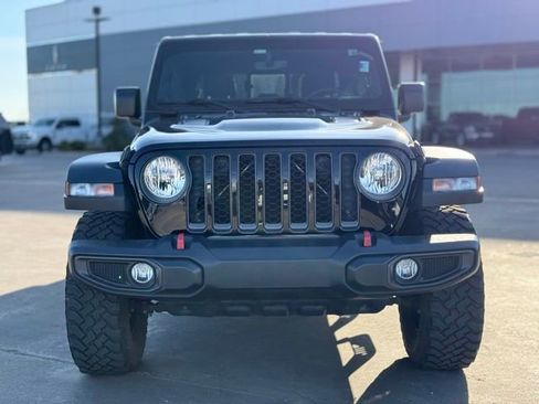 Used 2023 Jeep Gladiator Rubicon w/ Cold Weather Group image 3