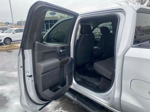 Used 2022 Chevrolet Silverado 1500 RST AWD/4WD image 25