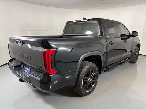 Used 2022 Toyota Tundra SR5 image 8