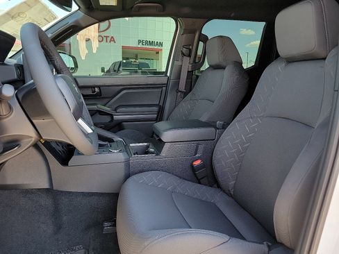 New 2025 Toyota Tacoma SR5 image 12