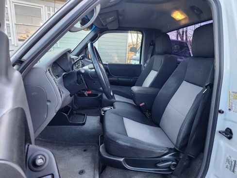 Used 2011 Ford Ranger XLT image 11