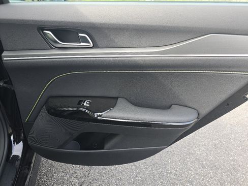 Used 2025 Kia K5 GT w/ GT1 Package image 21